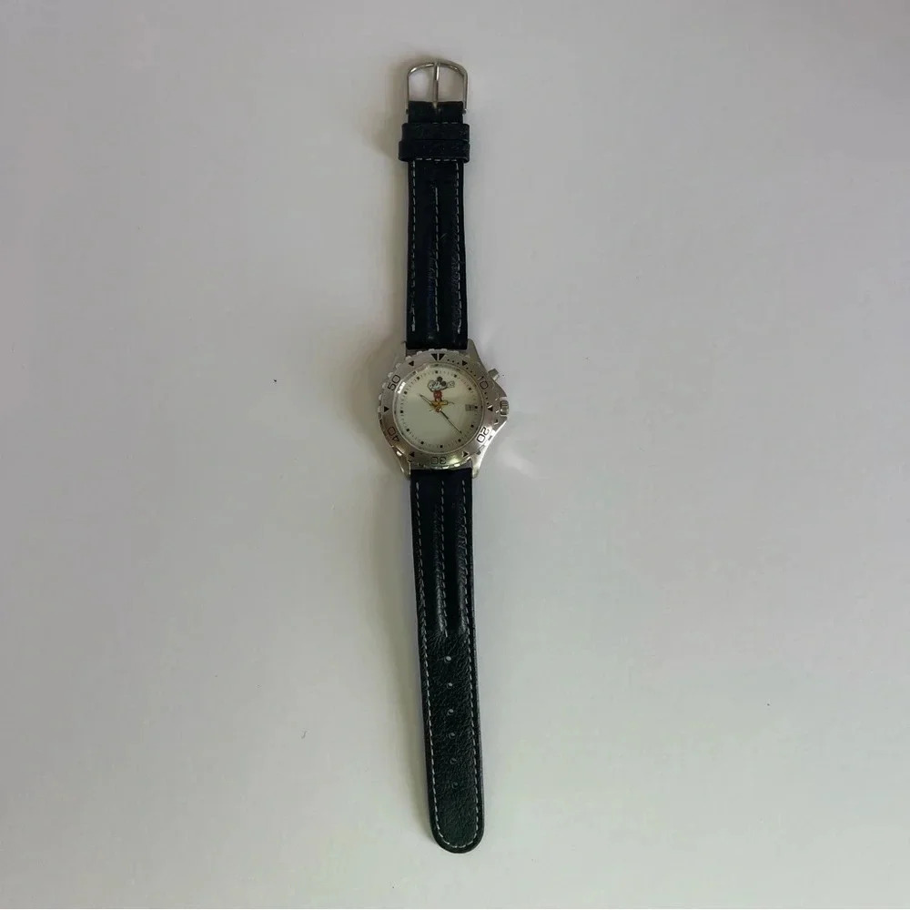 Mickey Mouse Watch With Black Leather Strap . - Picture 3 of 13
